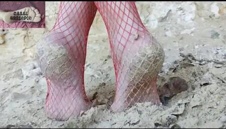 Dirty feet 1