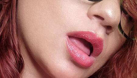 Delicious blowjob and deepthroat