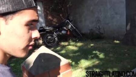 Bareback banged Latino gets picked up and squirted with jizz