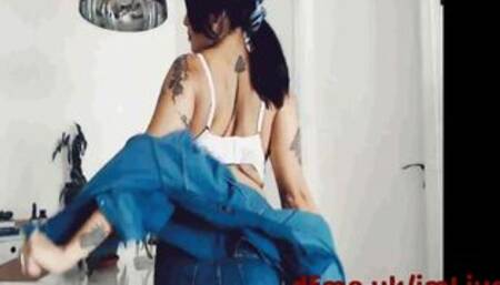 Jeans Teasing So Fuckin Hot