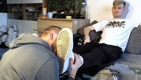 Young Jerry Foot Worship & Tickling