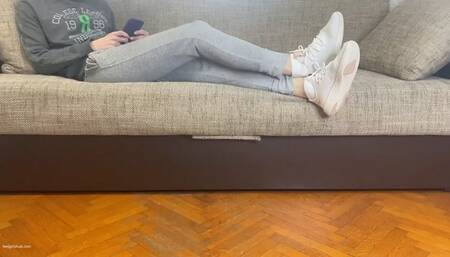 TWO ROOMMATES WITH FUNGUS FEET - MP4 HD