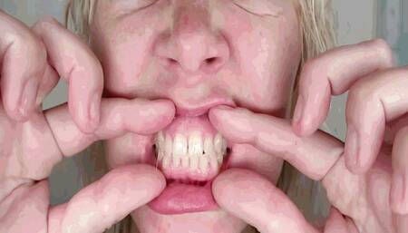 Dangerous teeth and fangs MP4(1280*720)HD