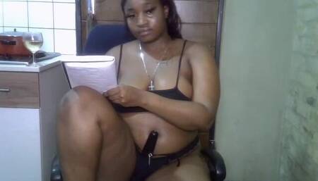 jack off to my delicious ass using my domi, episode 000027