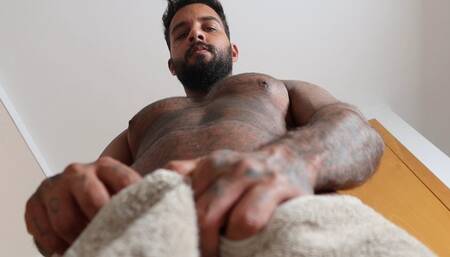 Giant humiliates you for sniffing his underwear - Lalo Cortez (custom clip)