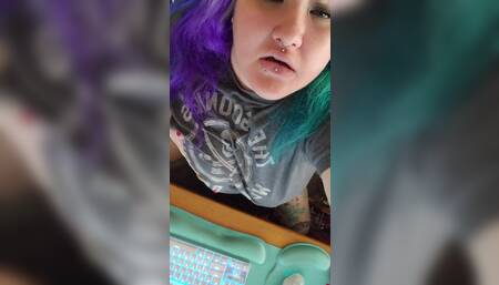 Watch me cum as I work from home