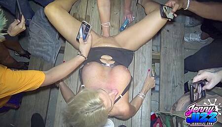 Alysha Morgan And Jenny Jizz In Public P2