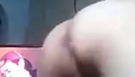 I masturbate and he touched my tits thinking about my cuckold boyfriend