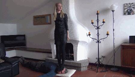 GLORIA - I love to DESTROY your face under my feet - BRUTAL facestanding and facetrampling in stockings