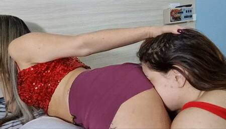 Long Farting, by Scarlett White and Satina, (cam by Manu) FULL HD