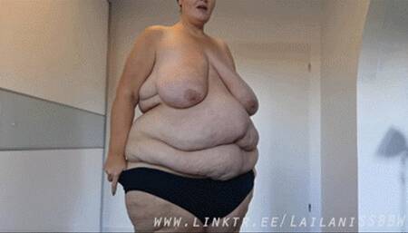 Get into my tight clothes (MP4)