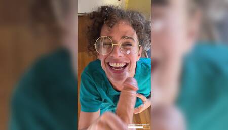 Nurse sucks cum to facial