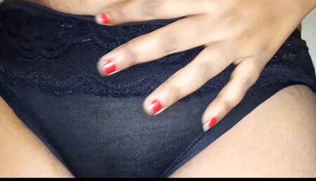 New hot wife showing boobs n pussy.