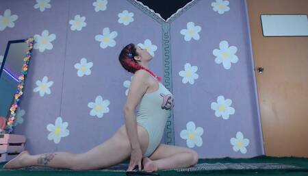 Yoga Workout Beginner Livestream Flashing