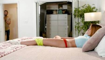 Guy watches bros petite wife masturbate