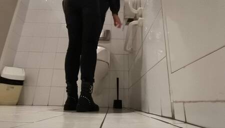 comFARTlation - The most farty week in woork I've ever had You can hear my new diet