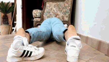 She is desperate! MP4(1920x1080)FHD