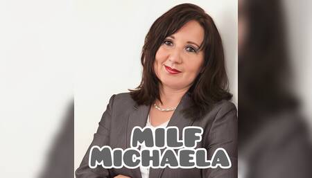 Secretary Michaela offers her tight ass to get a raise