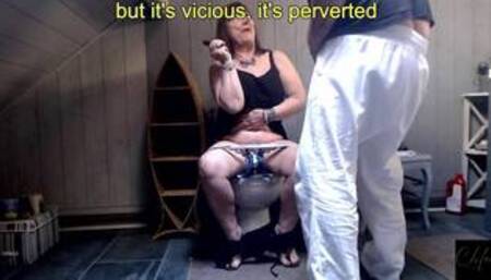 [English Subtitles] Lady Chloe and the toilet pervert
