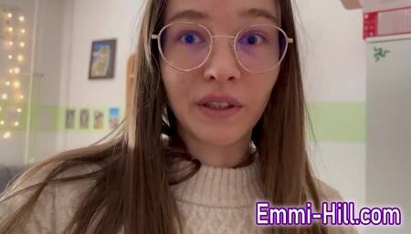 SCHOOLGIRL EXTREME SQUIRT