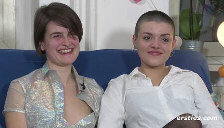 Sie Haben Liebhaber Auf Der Ganzen Welt: Sexperimente Mit Tumpie & Luna!