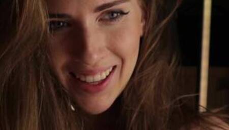 Watching this hot russing bitch pussy