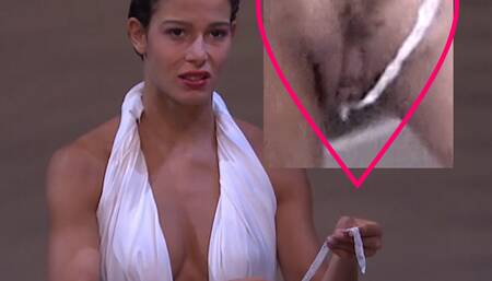 Sarah Lutz also a girl who reads messages from her cunt