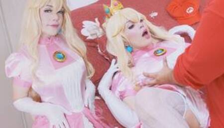 Princess Peach can't control her orgasms due a double creampie by Mario Bros - SweetDarling