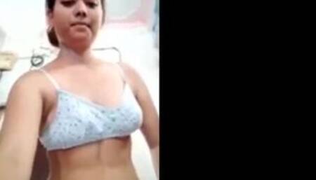 Indian Beautiful Boobs & Dick Blowjob