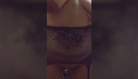 Whore masturbating