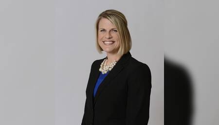 Biz lady Brenna Finnerty’s floppy titties spring break