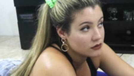 Smoking Sexy Blonde 120's (Model Andressa Video 0111) (1920X1080)