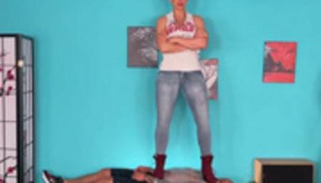 Goddess Rapture Stands Tall - UltraHD (MP4)