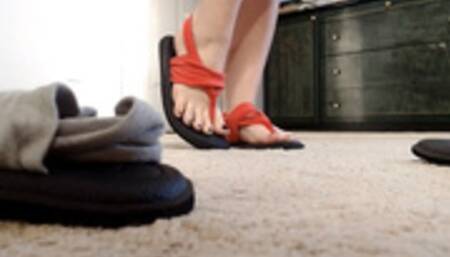 Sanuk Sandals Showoff by Venus Venerous