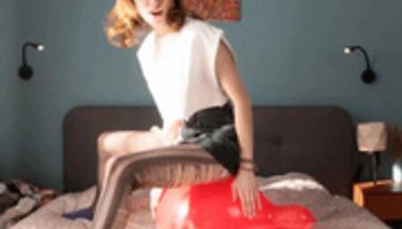 June Nail and Sit Pops 17-inch Balloons in Her Room HD WMV (1920x1080)