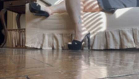 Juliette-RJ Step-Mom and Delicious MILF Role Play seducing her atep-son Friend - BBW BELLY - THICK THIGHS - MILF - NAKED BODY - MASTURBATION - FAT ASS - LONG TOENAILS - FEET FETISH - BOOBS - SOLES - HIGH HEELS