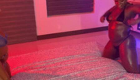 Queen Melanin Vs Madam Carmen - Female Oil Wrestling