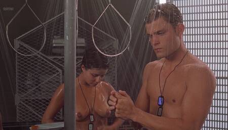 Co-ed shower room Starship Troopers 1997