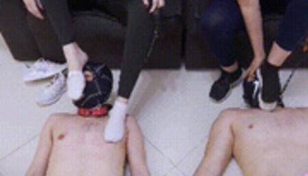 Just Foot Lover - Mistress Nara and Rainha Maisa Prado Do Challenge To See Who Puts Their Foot Deeper - Parte 1