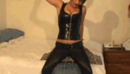 The Bitchy Boss Lady (WMV)