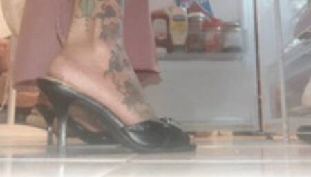 Giantess in a dress unaware High Heel Heel popping Shoe Play