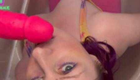 Pissing in my Pink Leggings