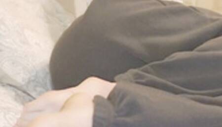 Horny Foot Job Then Cum In My Pussy