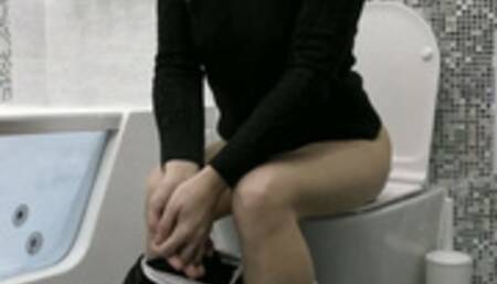 We must hear your waste fall into the toilet (Part 5) MP4 FULL HD 1080p