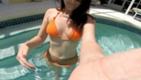 Giantess Addie Juniper takes you Swimming