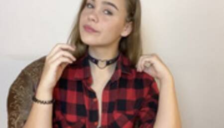 Amateur 18yo schoolgirl gagging on toy