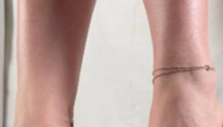 A Shoejob in black Flip Flops - CBT and Inshoe Cockcrush in Volcom Flip Flops - multi - HD