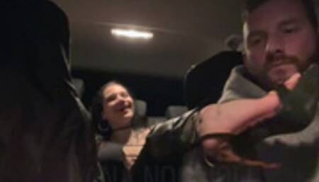 LANA NOCCIOLI in public - I paid my UBER ride with foot worship