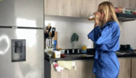 Cooking makes me very horny