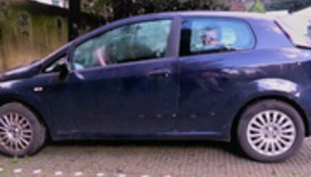 Layla e la macchina rimbalzante - Layla and the bouncing car